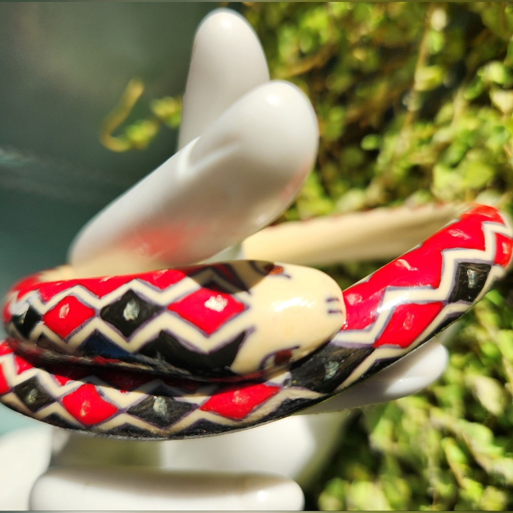 20s SNAKE Serpent Cuff Bangle Art Deco Ivorine Harlequin Handpainted Bracelet - Picture 15 of 16
